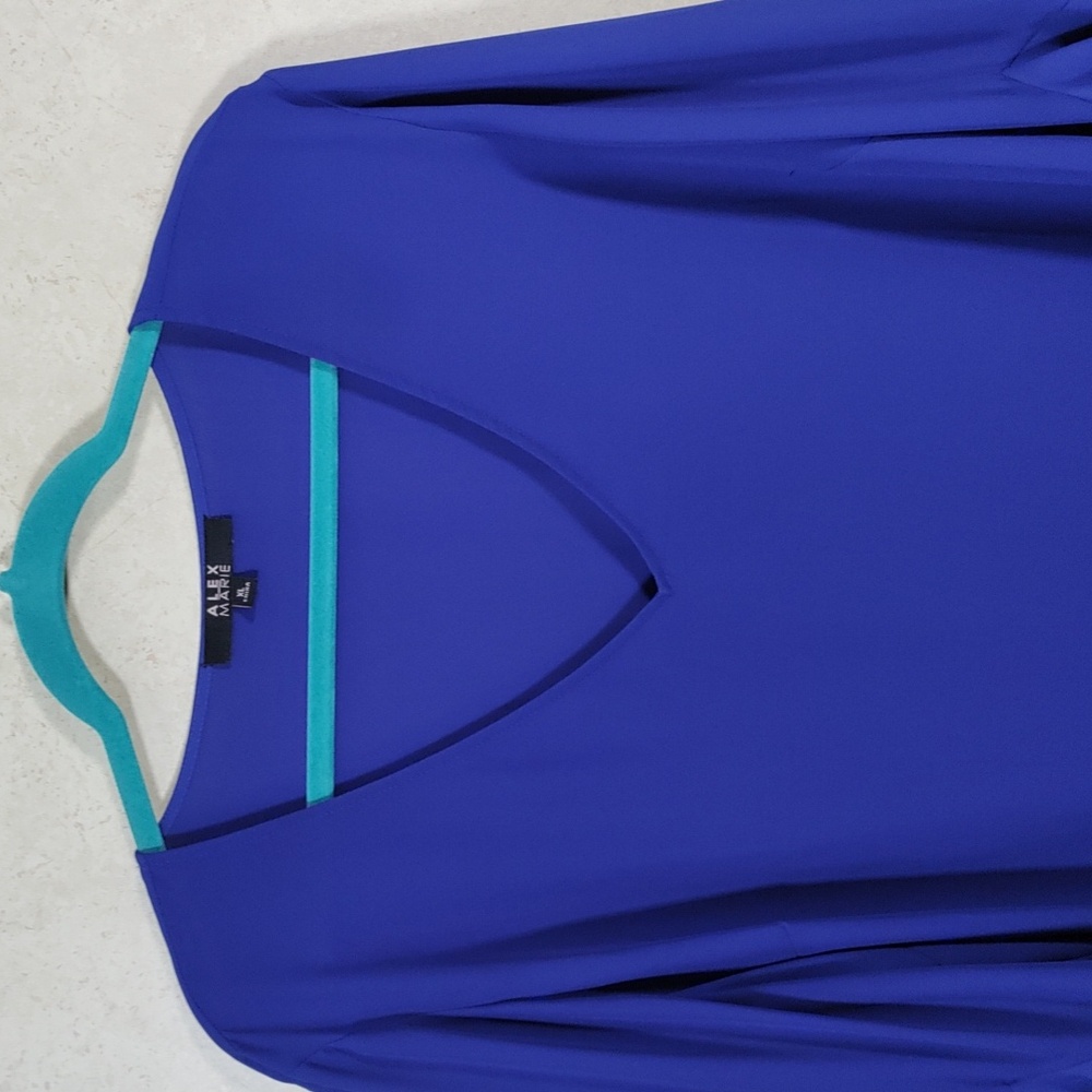 4093 Alex Marie royal blue crepe knit v-neck ruffle bell sleeve blouse XL - Picture 2 of 9